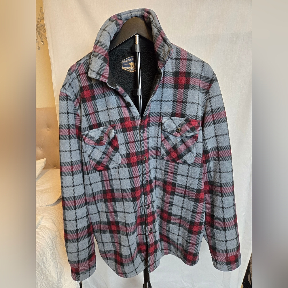 Woolrich Men's Plaid Shirt Jacket in Gray and Red